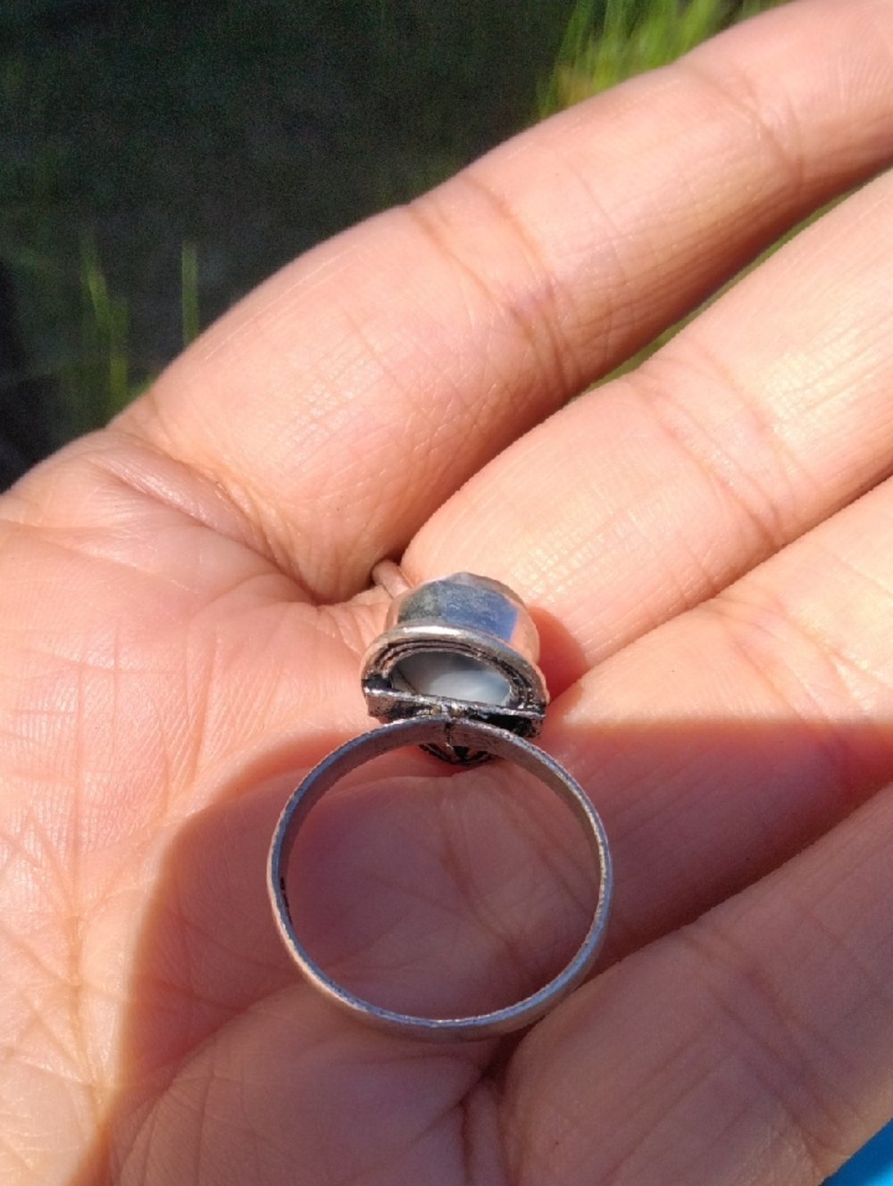 Amazing Owyhee Blue Opal Silver Plated Gemstone Ring - Picture 3 of 3